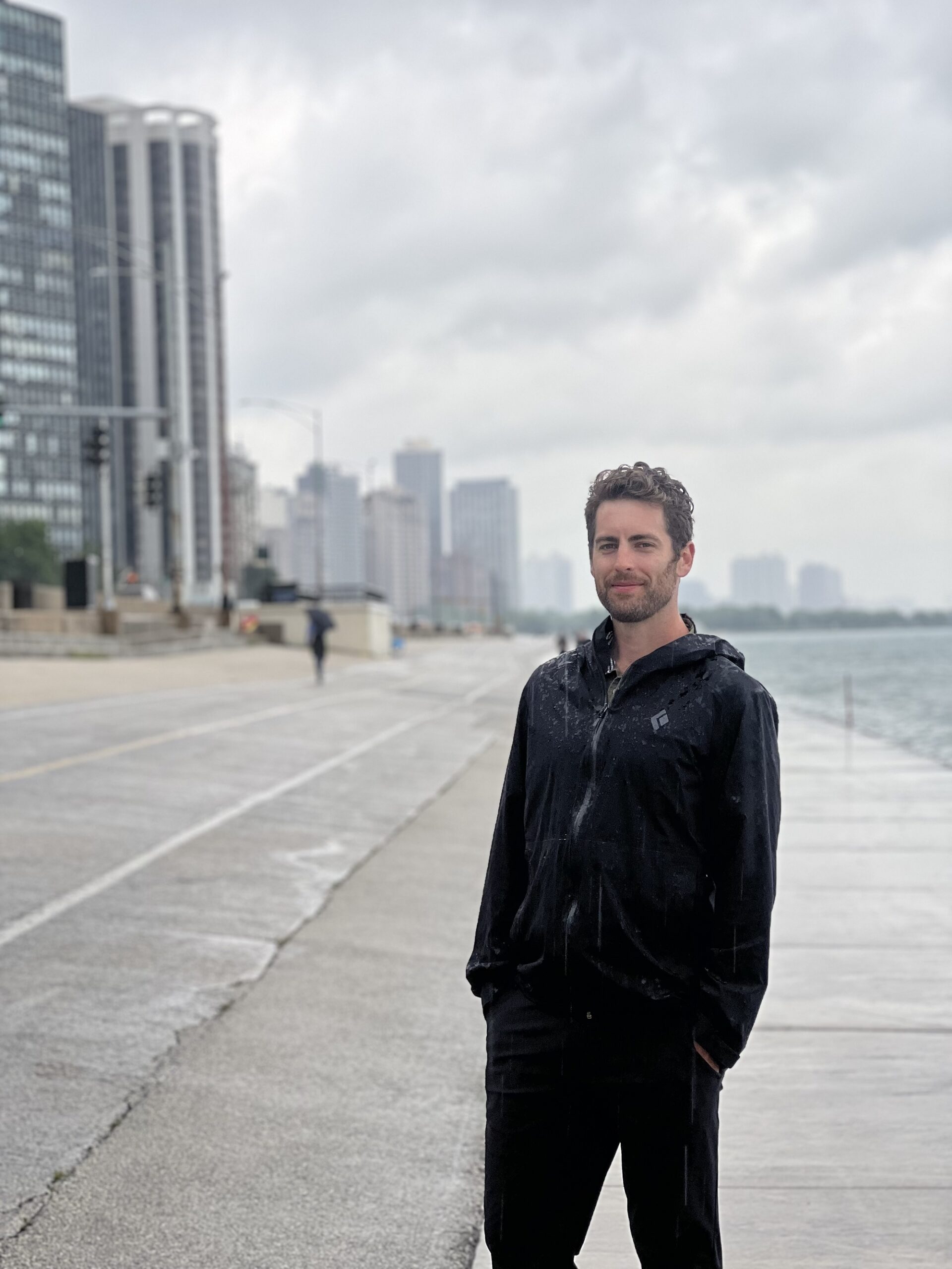 Tyler Tafelsky, SEO freelancer visiting Chicago on a rainy day